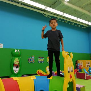 Profile Picture of Diana Pulla (@diana.pulla) on Facebook