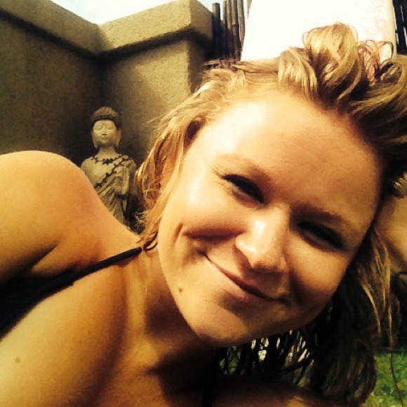 Profile Picture of Danielle Timmerman (@danielletimm) on Poshmark