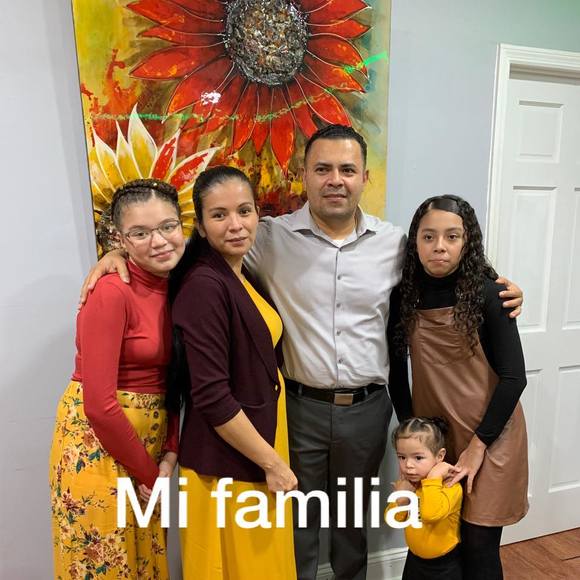 Profile Picture of Ingris Ayala (@alergias09) on Poshmark