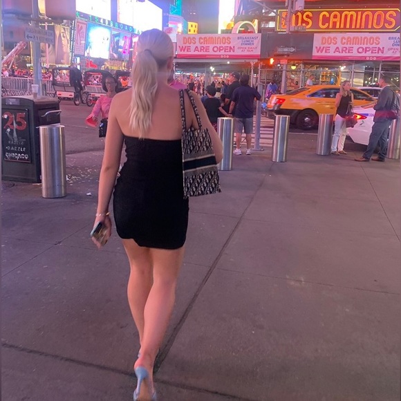 Caden Bargowski - Poshmark Profile Picture of Caden Bargowski (@cadenbargo) on Poshmark