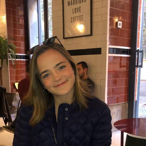 Profile Picture of Annie Mccluskey (@mcclusk17) on Poshmark