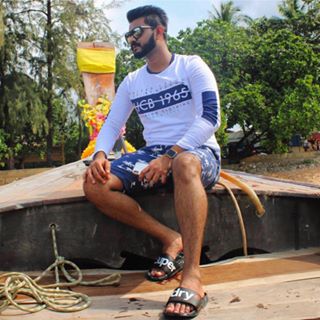 Ronak Rathod (RR) - Facebook Profile Picture of Ronak Rathod (RR) (@ronak.rathod070) on Facebook