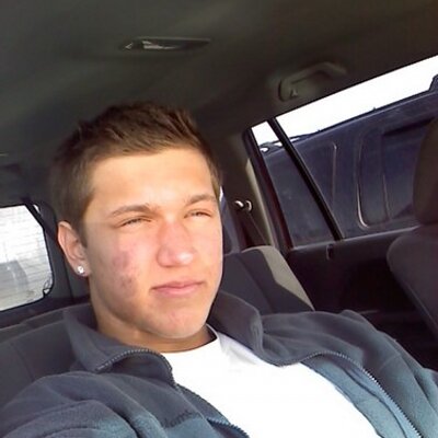 Profile Picture of Erik Record (@Bruce_Swag) on Twitter