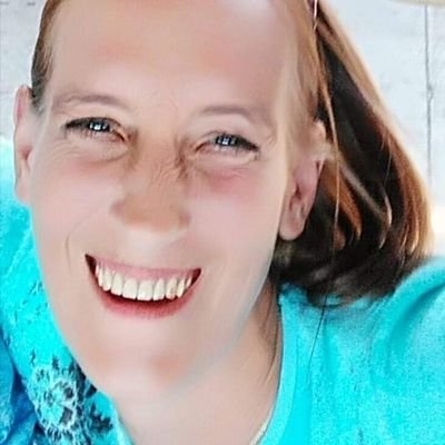 Profile Picture of Amber Allen (@rebelzlady) on Twitter