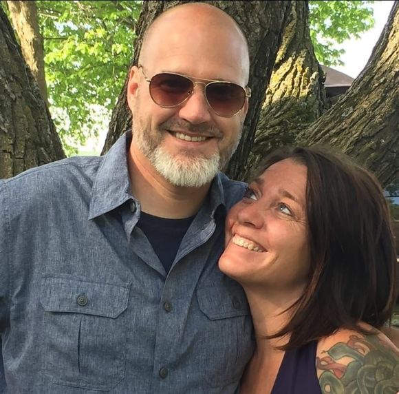 Profile Picture of Darin Meyer (@darin_meyer) on Poshmark