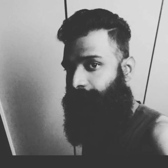 Profile Picture of Rangana Wijekoon (@rsampath316) on Poshmark