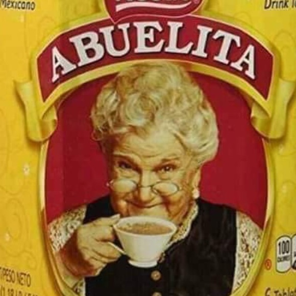 Profile Picture of Mariela Serrano (@mariela_serrano) on Poshmark