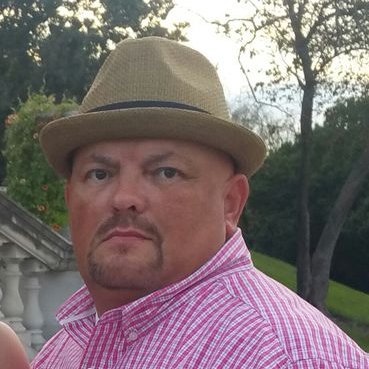 Profile Picture of Floyd Davis (@fedorafloyd) on Twitter