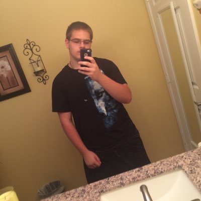 Profile Picture of Bryan Parente (@bryan2658) on Twitter