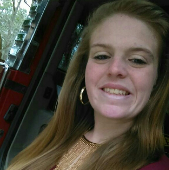 Profile Picture of Nancy Harding (@nancy_harding16) on Poshmark