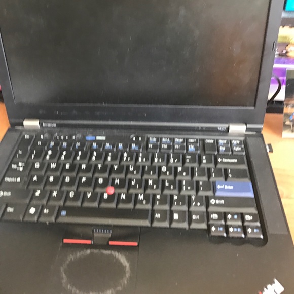 Profile Picture of Chloe Kim (@jkikoklk) on Poshmark