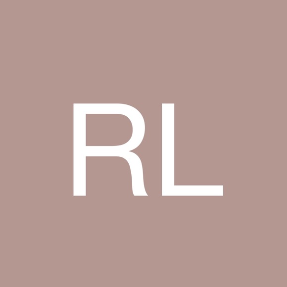 Profile Picture of Ricardo Landeros (@lando032000) on Poshmark