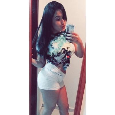 Profile Picture of Isadora (@IsaFernandes5) on Twitter