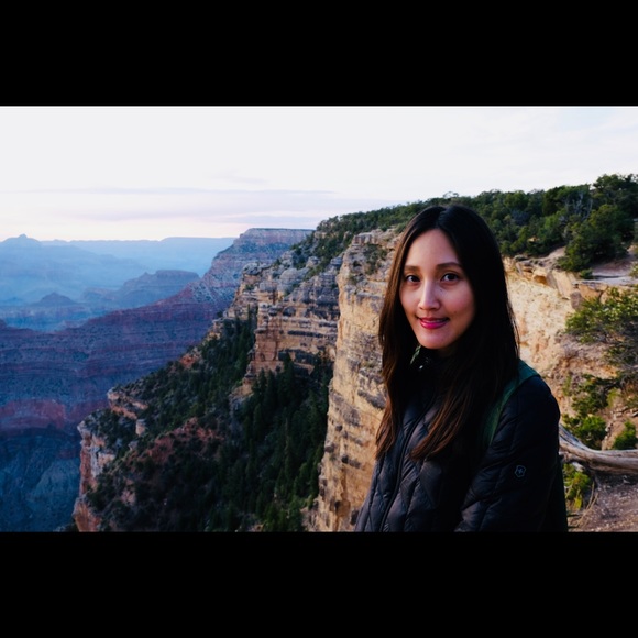 Profile Picture of Ruby Li (@ruby_li) on Poshmark