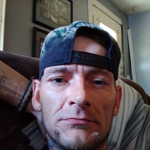 Profile Picture of Steven Berkley (@stevenberkley) on Poshmark