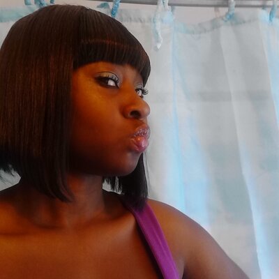 Profile Picture of Jasmin Moore (@jasminmoore83) on Twitter