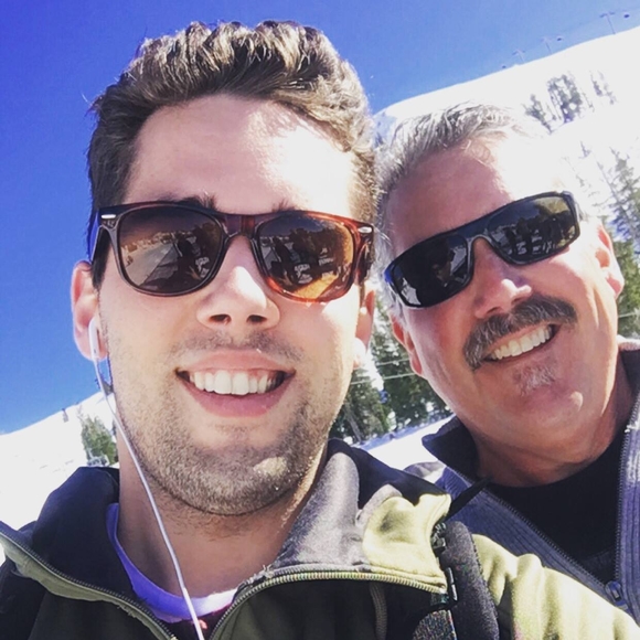 Profile Picture of David Dardenne (@daviddardenne) on Poshmark