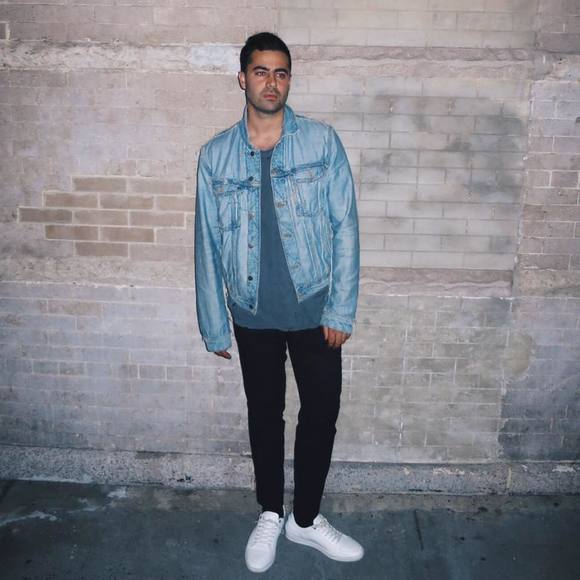 Profile Picture of Yossi Benshetrit (@sbenshetrit) on Poshmark