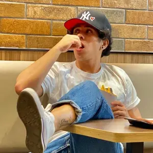 Profile Picture of   c7f5394d05d617106265d372402... (@dimartiinz01) on Tiktok
