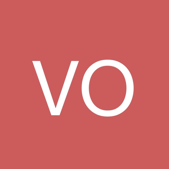 Profile Picture of Vicky Obrien (@vgobrien) on Poshmark