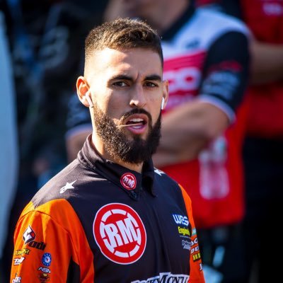 Profile Picture of Justin Bogle (@justinbogle19) on Twitter