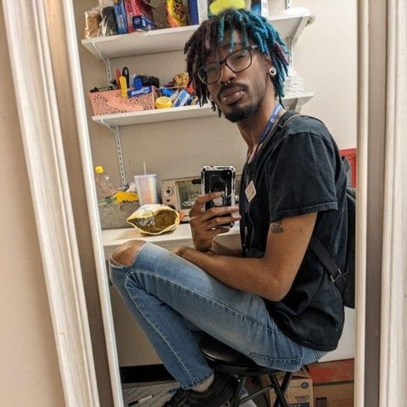 Profile Picture of Nathaniel Rose (@bialzabog) on Poshmark