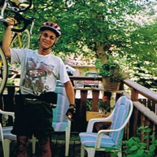 Profile Picture of Scott Bate (@scott.bate.75) on Facebook