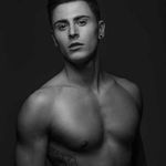 Profile Picture of Richard Anand (@richard.anand) on Instagram