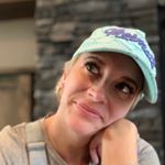 Profile Picture of Elizabeth Peterson (@littlemerbraids) on Instagram