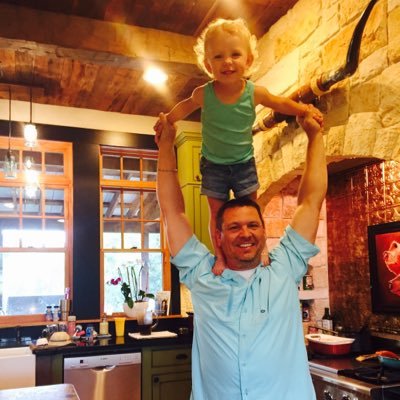 Profile Picture of Chris Newcomer (@newc1415) on Twitter