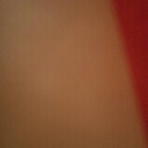 Profile Picture of Orelia Phillips (@orelia79) on Poshmark