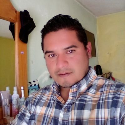 Profile Picture of Juan Carlos Pivaral (@jkarlospiv) on Twitter