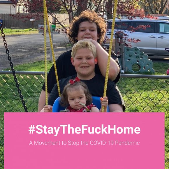 Profile Picture of Nicole Roberts (@nicolerobert663) on Poshmark