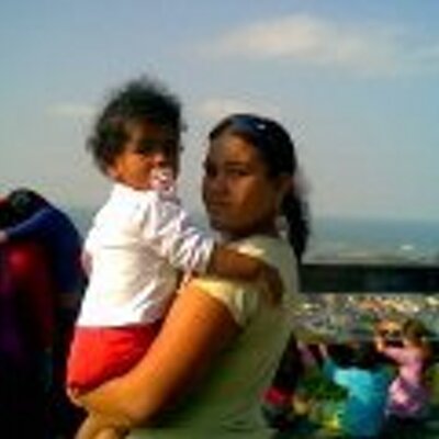 Profile Picture of Alice Araujo (@alicearaujo8) on Twitter