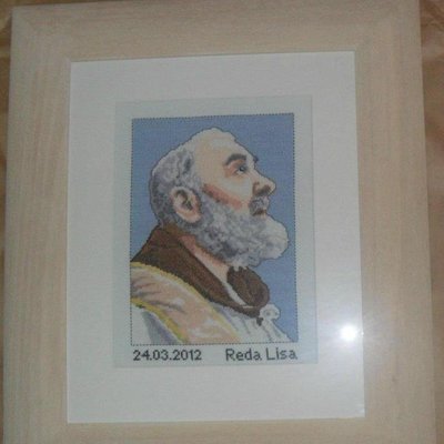 Profile Picture of Lisa Reda (@summer89lisa) on Twitter