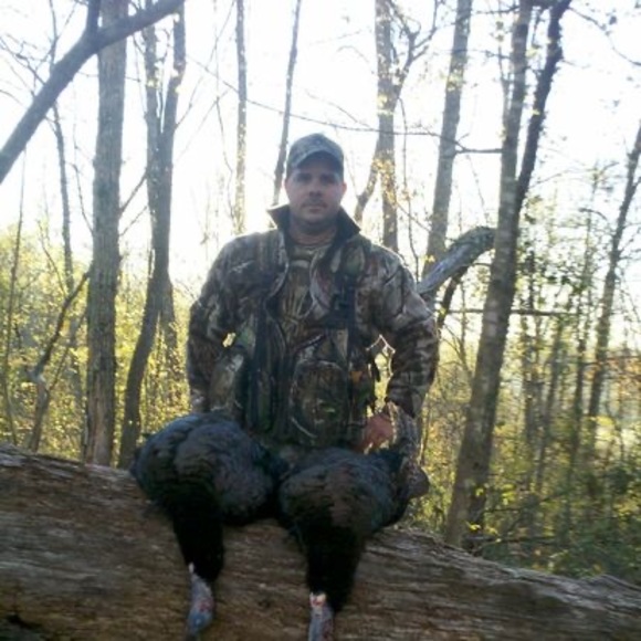 Profile Picture of Scott Winchester (@scottwinches465) on Poshmark