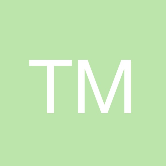 Thomas Mcquinn - Poshmark Profile Picture of Thomas Mcquinn (@tombojones08) on Poshmark