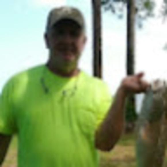 Profile Picture of John Humphries (@jchumpfree) on Poshmark