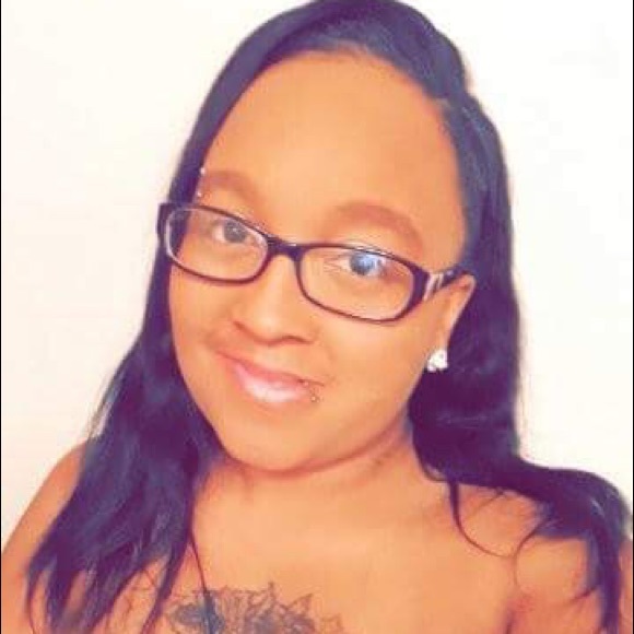 Profile Picture of Jordan Lightfoot (@jlightfoot29) on Poshmark