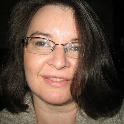 Profile Picture of Julie Hanson-Mannion (@Julie_Mannion) on Twitter