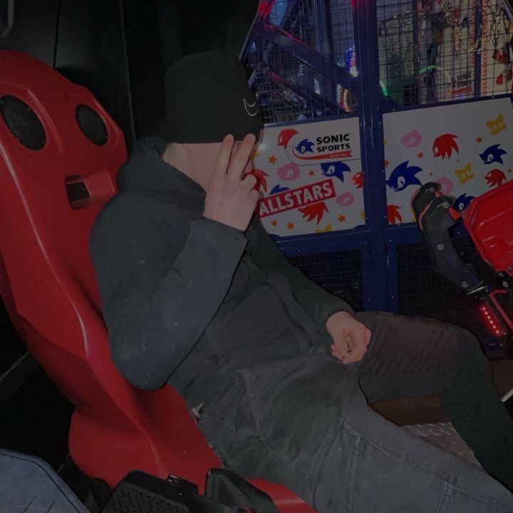 Profile Picture of 𝖆𝖆𝖗𝖔𝖓™ (@aarondoc08160) on Tiktok