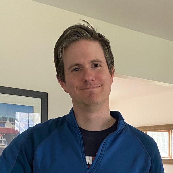 Profile Picture of Matt Mcguire (@matthewmcgu) on Poshmark