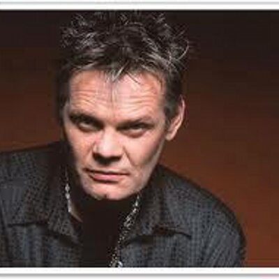 Profile Picture of Barney Simon (@DJBarneySimon) on Twitter
