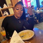 Profile Picture of Shawnee lowe 🧿🧿 (@shawneelowee) on Instagram