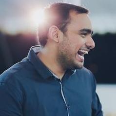 Profile Picture of Vivek Thomas Varghese (@vivektvarghese) on Twitter