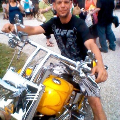 Profile Picture of Jeff Moote (@frizzle58) on Twitter