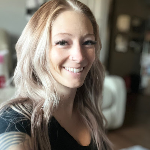 Profile Picture of Shea amara Wolf (@sheamara678) on Poshmark