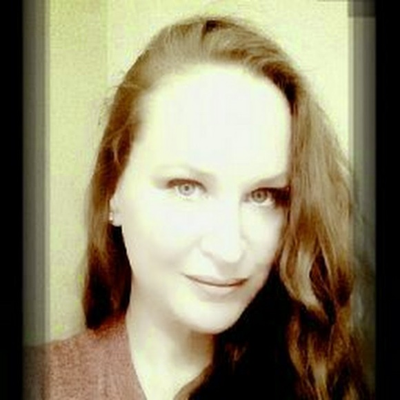 Profile Picture of Kimberly Marcil-edlund (@hddva) on Poshmark