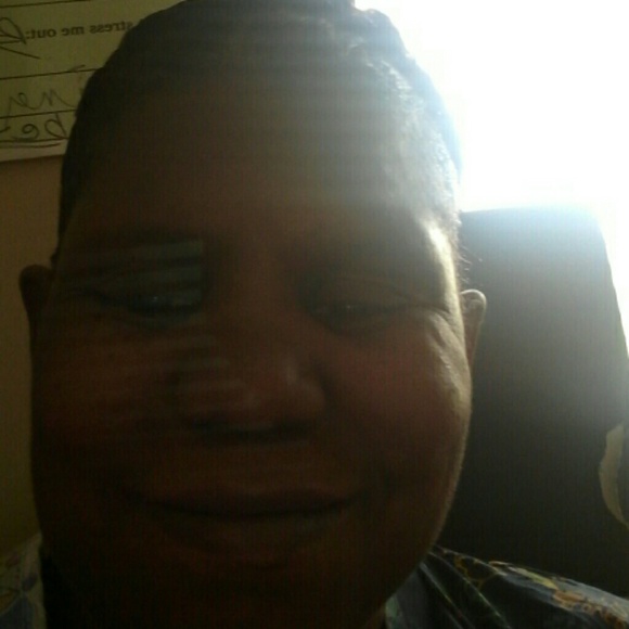 Profile Picture of Dierdra Patterson (@3344515729) on Poshmark