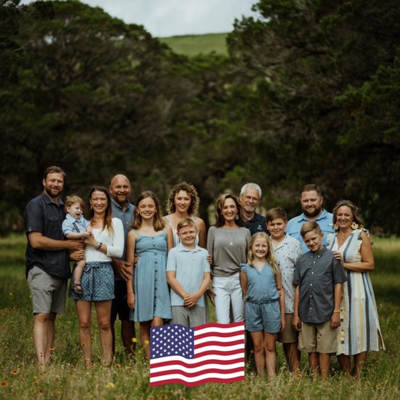 Profile Picture of Nancy Kreft (@nancykreft) on Poshmark